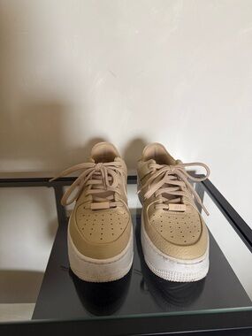 Nike Women's Tan Beige Platform Sneakers